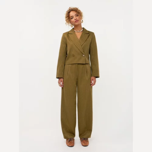 Ydence pants Jojo Olive met fijne lichte krijtstreep en elegante wijde broekspijpen